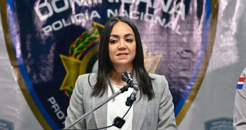 Ministra Faride Raful se querella contra Ingrid Jorge y Ángel Martínez