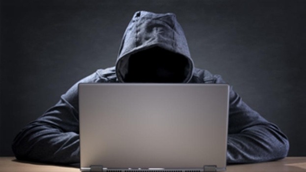Ciberdelincuentes españoles hackean base de datos de Migración dominicana