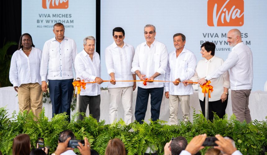 Abinader y Collado inauguran nuevo hotel con 538 habitaciones en Miches