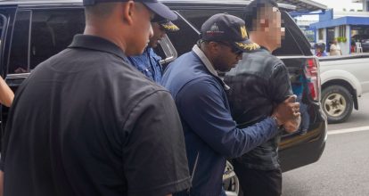 Empresario chino Po Xie es trasladado al palacio de Justicia del DN