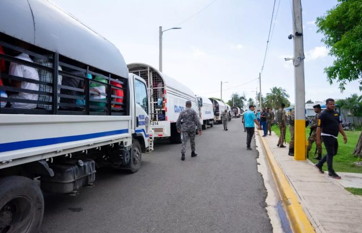 Investigan muerte de extranjero al tratar de huir durante un operativo de interdicción en Santiago