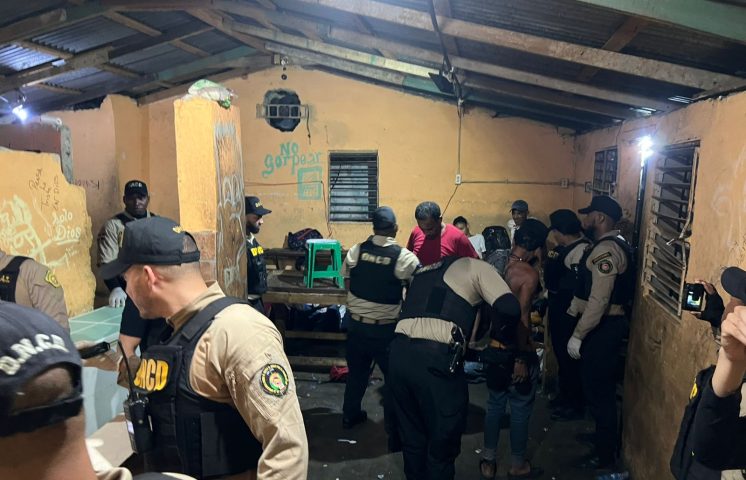 Operativos en Capotillo; incautan casi cinco kilos de presuntas drogas y arrestan a 11 personas