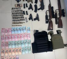 Ocupan arsenal de armas ilegales y apresan tres personas en Dajabón