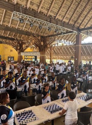 Primera Copa Escolar de Ajedrez Punta Cana 2025 reúne a 13 escuelas