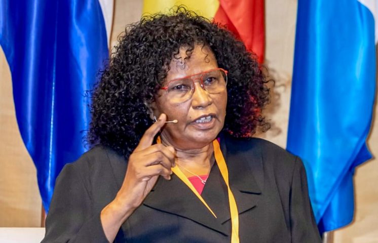 Eulogia Familia recomienda al gobierno someter al Congreso el Convenio 190 de la OIT para frenar acoso y violencia a funcionarios