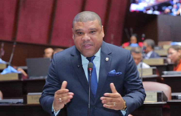 Diputado PRD califica de alarmante baja inversión pública