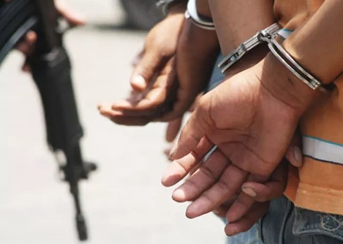 Capturan a dos de cuatro implicados en conflicto social en fiesta clandestina en Villa Hermosa, que dejó siete heridos y un fallecido