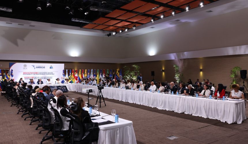 Cancillería presenta tema de la X Cumbre de las Américas a organizaciones de la sociedad civil