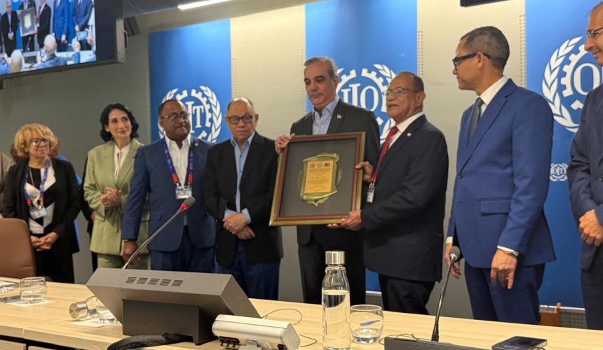 Presidente Abinader es reconocido por Centrales Sindicales RD en la OIT por su compromiso con la clase trabajadora