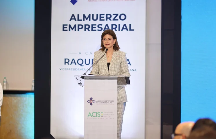 ”Queremos que las mujeres del Cibao lideren con fuerza”, dice Raquel Peña