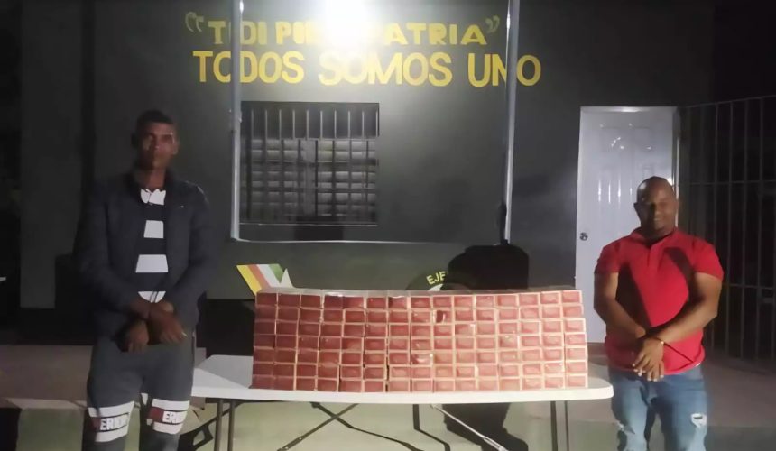 Arrestan a dos hombres por contrabando de cigarrillos en San Juan