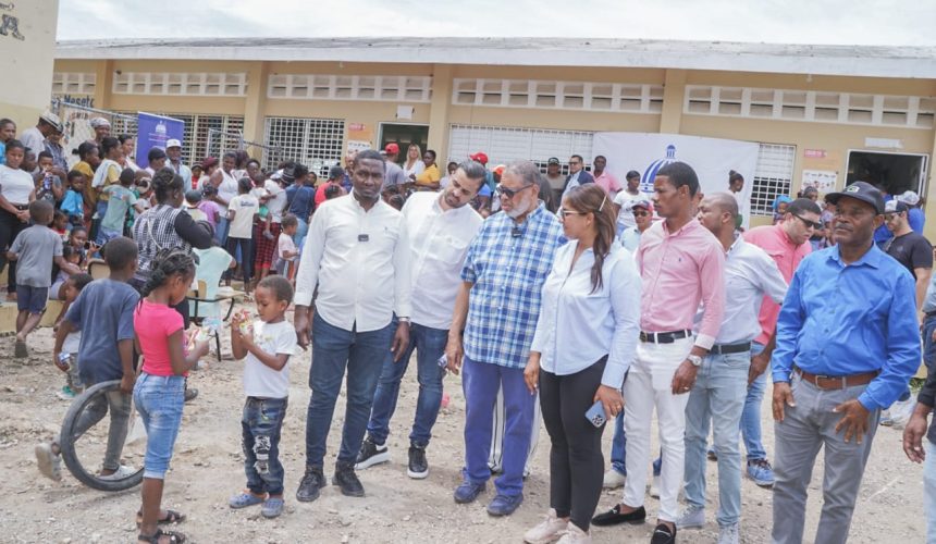 Operativo médico en Guayabo Elias Piña ofrece especialidades y telemedicina coordinada 