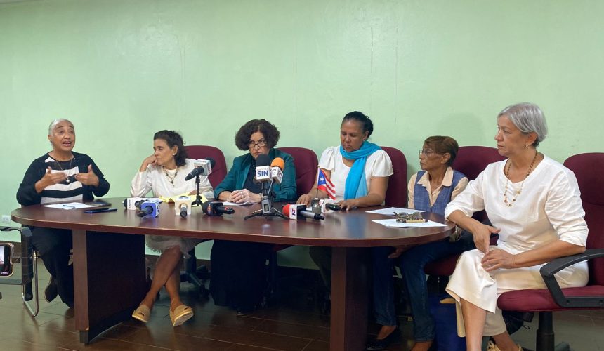 Mujeres rechazan medidas migratorias de Abinader: “No se pueden apresar las mujeres embarazadas”