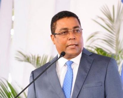 Víctor D’Aza afirma que Luis Abinader es el presidente que más ha hecho a favor de los municipios
