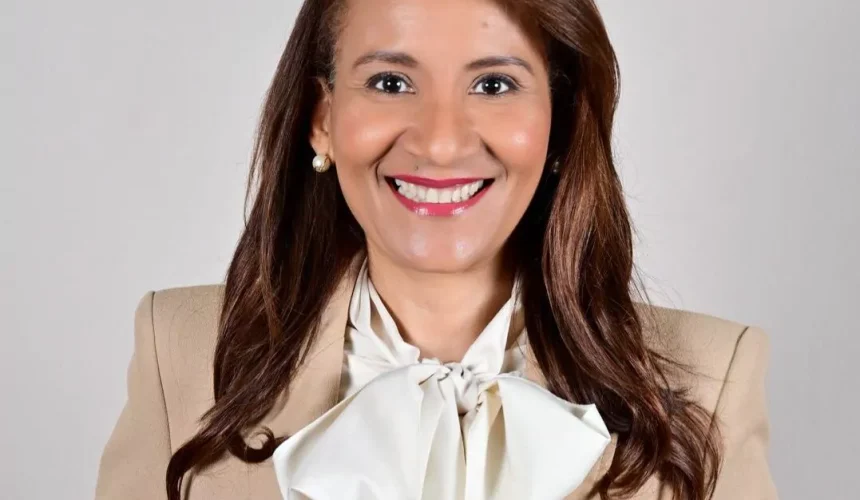 Zoraima Cuello expresa preocupación por debilitamiento del 9-1-1 y cuestiona cifras sobre pobreza en RD