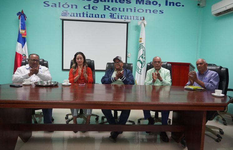 Indrhi continúa optimización de sistemas de riego; inicia estudios para rehabilitar canales Luis Bogaert y Mao-Gurabo