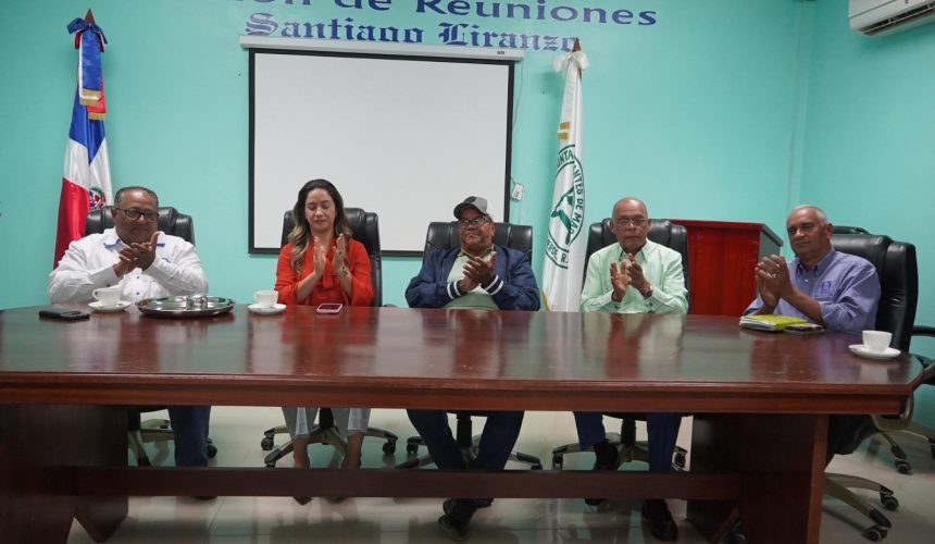 Indrhi continúa optimización de sistemas de riego; inicia estudios para rehabilitar canales Luis Bogaert y Mao-Gurabo