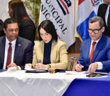 Firman acuerdo interinstitucional para fortalecer políticas municipales de lucha contra el trabajo infantil