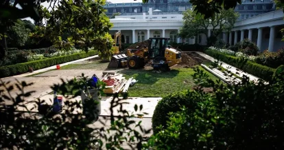 Donald Trump ordena pavimentar el jardín de rosas de la Casa Blanca