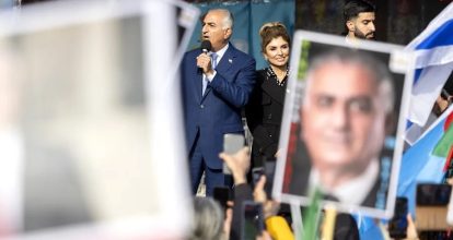 El hijo del sah de Irán se propone para liderar una transición pacífica y democrática