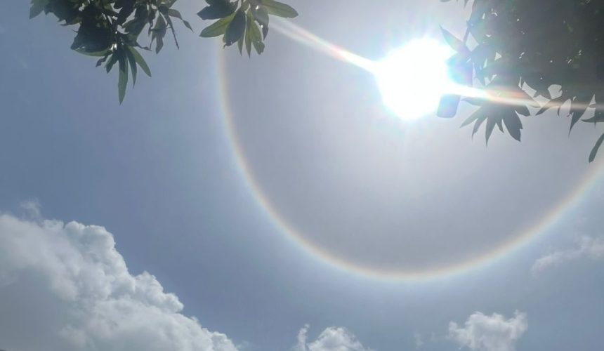 Halo solar sorprende a ciudadanos al mediodía de este lunes en RD 