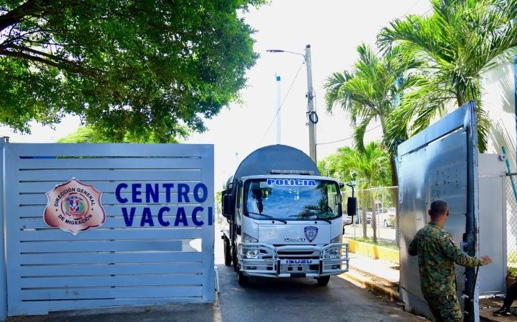 Fallece ciudadana estadounidense detenida en el Centro de Retención de Haina
