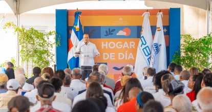 Paliza entrega el Hogar de Día más grande del país en Los Guandules