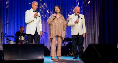 “Una noche de risas con propósito” se convirtió en una velada memorable con las leyendas del humor