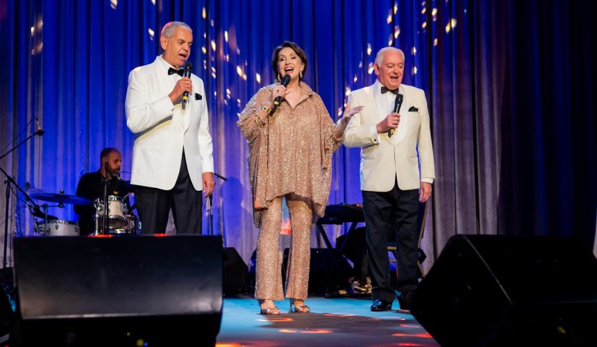 “Una noche de risas con propósito” se convirtió en una velada memorable con las leyendas del humor