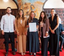Carolina Mejía recibe a jóvenes empresarios de ANJE; comparte visión del Plan Integrado