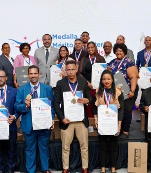 Premio al compromiso: INEFI reconoce a docentes que transforman vidas a través del deporte