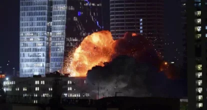 Irán lanza tercera ofensiva con misiles contra Israel; reportan impactos en Tel Aviv y Jerusalén