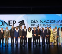 Raquel Peña celebra junto al CONEP 62 años de aporte al desarrollo nacional