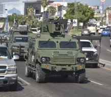 20 muertos, incluidos 4 cuerpos decapitados, en enfrentamientos entre cárteles en Sinaloa