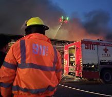 Sistema 911 coordina respuesta a incendio en instalaciones del MERCA Santo Domingo