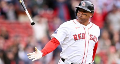 Devers conecta cuadrangular en victoria de los Medias Rojas ante los Yankees