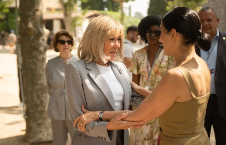 Brigitte Macron y Raquel Arbaje se hicieron “muy amiga”, dice Abinader