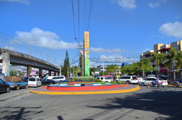 Cerrarán temporalmente avenida Charles de Gaulle con Hermanas Mirabal por mantenimiento