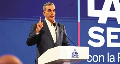 Presidente Abinader espera momento oportuno para llevar La Semanal a la 42 de Capotillo