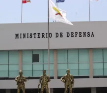 Ministerio de Defensa recibe arsenal decomisado en provincia Duarte