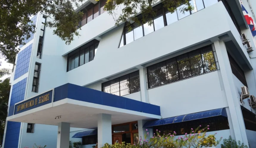La Superintendencia detalla las razones detrás del cierre de 9 aseguradoras