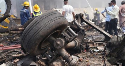 Encuentran un superviviente tras avión indio accidentarse con 242 pasajeros a bordo