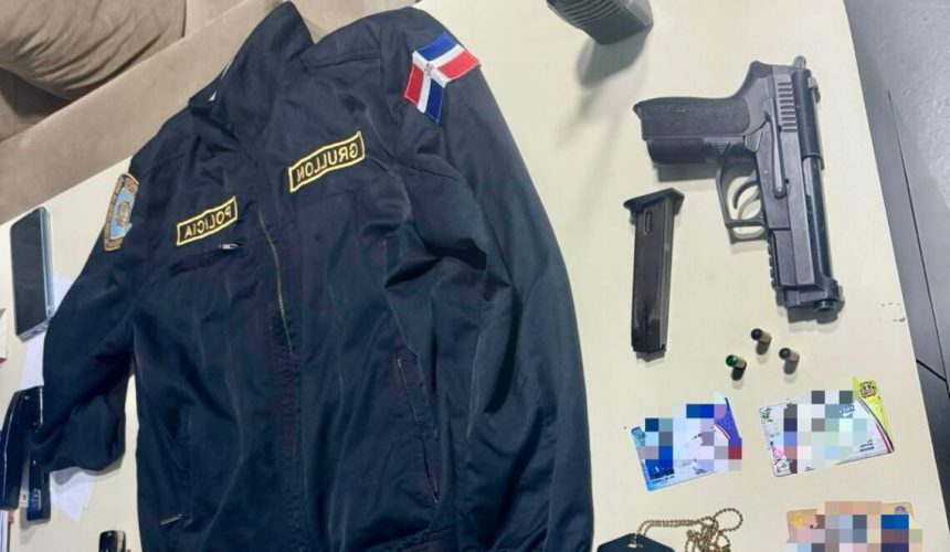Detienen seis personas e incautan armas y presuntas sustancias ilícitas en Santiago