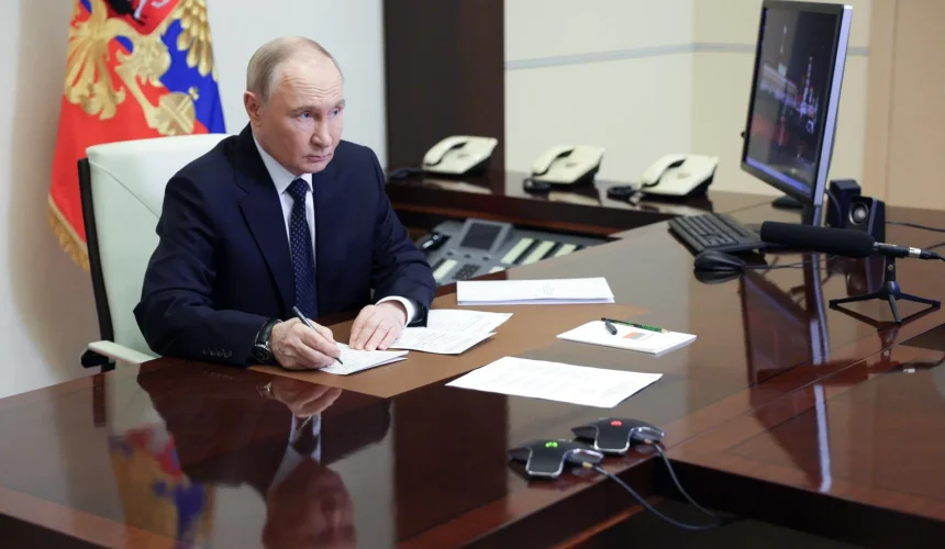 Putin habla por teléfono con el papa León XIV; atribuye a Ucrania provocar un agravamiento