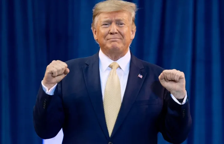 Trump dice que bombardearía Irán nuevamente si retoman actividades nucleares