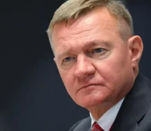 Hallan muerto exministro de Transporte ruso tras ser destituido repentinamente