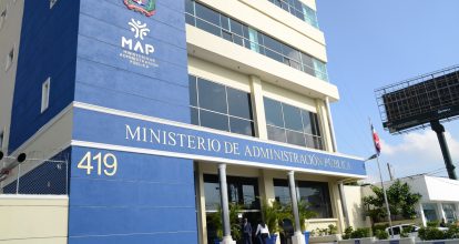 Arranca nuevo horario escalonado para empleados públicos en el Gran Santo Domingo