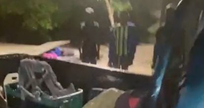 Detienen a conductor que transportaba seis haitianos indocumentados