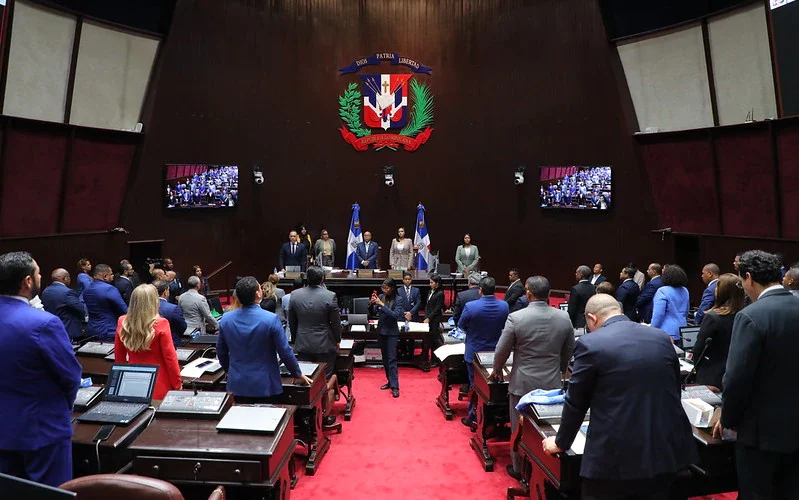 Diputados aprueban incentivos para médicos en frontera y avanzan proyectos culturales