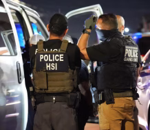 Dos migrantes mexicanos tras ser deportados de EE. UU. “Nos trataron como si fuésemos asesinos”